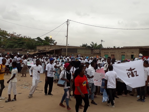 Os v&aacute;rios rostos da PAZ