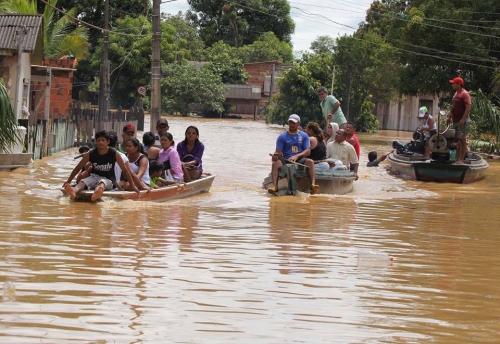 Ajude o Acre, conclama a Igreja do Brasil