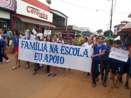 O amor pela escola come&ccedil;a na Fam&iacute;lia