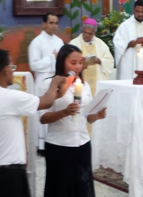 Una Dominicana - Catequista Franciscana