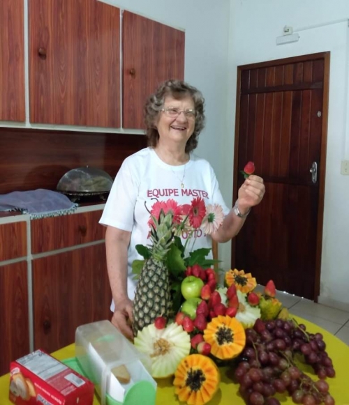 P&aacute;scoa de Irm&atilde; Est&aacute;cia Makoska