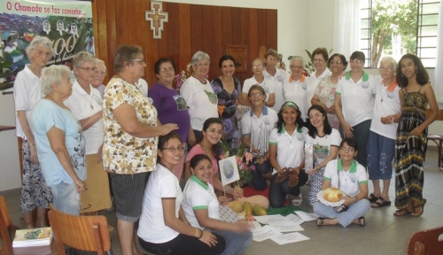 &ldquo;Com gratid&atilde;o lembramos as primeiras irm&atilde;s&rdquo;
