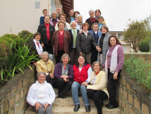 Retiro: Maria, M&atilde;e de Jesus e nossa M&atilde;e