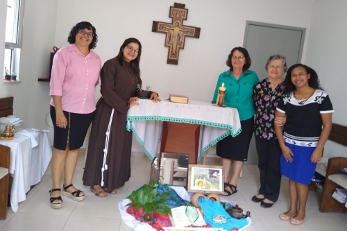 Renova&ccedil;&atilde;o do compromisso: eis-me aqui, Senhor!