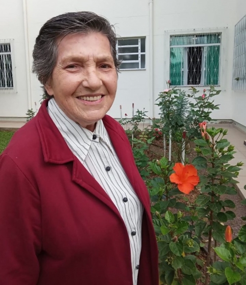 Hist&oacute;ria Vocacional de Irm&atilde; Inez Favarin