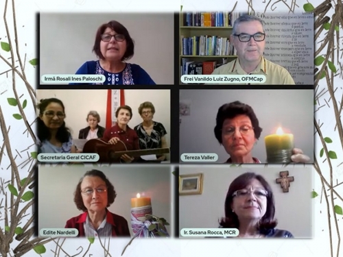 Irm&atilde;s Catequistas Franciscanas no Caminho do Discernimento Comunit&aacute;rio