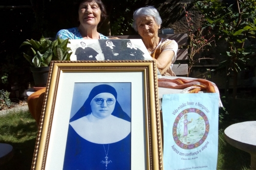 Roda  de Conversa - Prov&iacute;ncia Irm&atilde; Cl&eacute;glia &Acirc;nesi