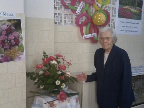 A&ccedil;&atilde;o de gra&ccedil;as pelos 90 anos de vida